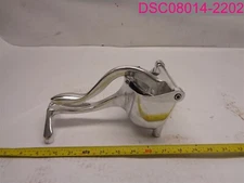 Aluminum Manual Fruit Juicer Single Press Squeezer Heavy Duty