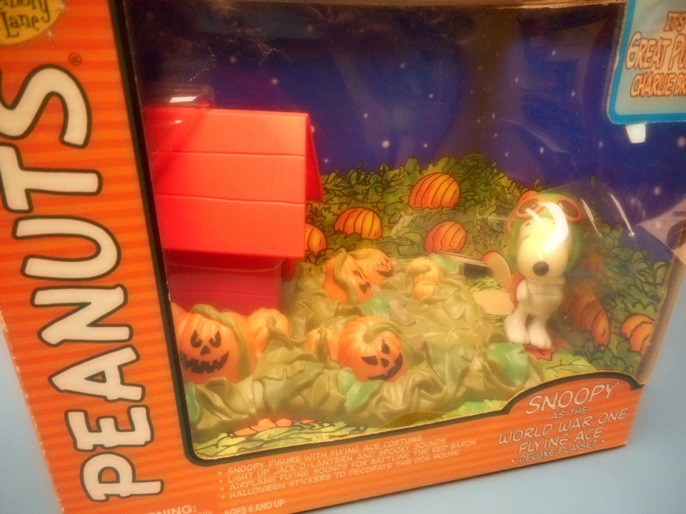 ИГРОВОЙ НАБОР MEMORY LANE SNOOPY WORLD WAR ONE FLY ACE DELUXE НОВЫЙ - Изображение 2 из 2