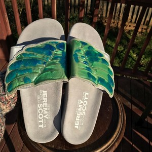 jeremy scott slides