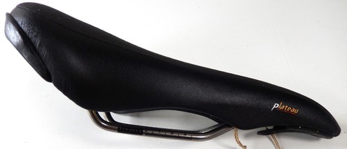 SELLE FI' ZI:K PLATEAU RAILS TITANIUM NOIRE NEUVE - Photo 4 sur 5
