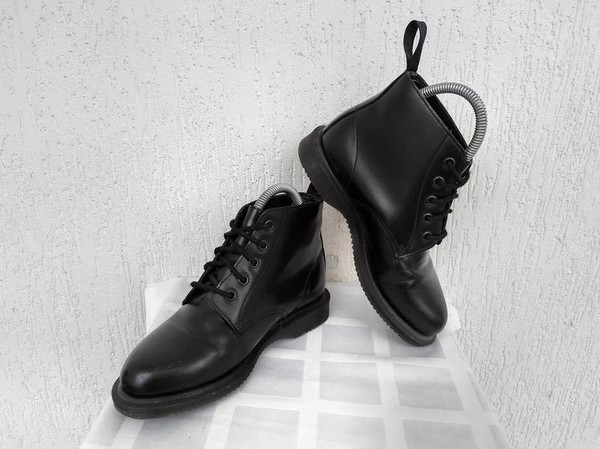 Women Dr. Martens Boots Black Leather 35 #7LMB