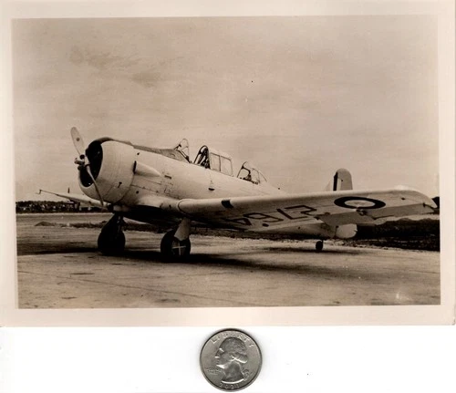 WW2 WWII RAF British Royal Air Force Military Press Photo T6 Texan / Mk3 Harvard