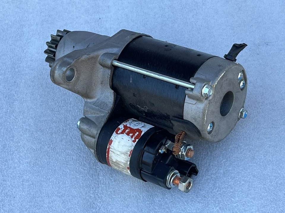 Lexus RX330 2005 motor de arranque Foto 2 de 3