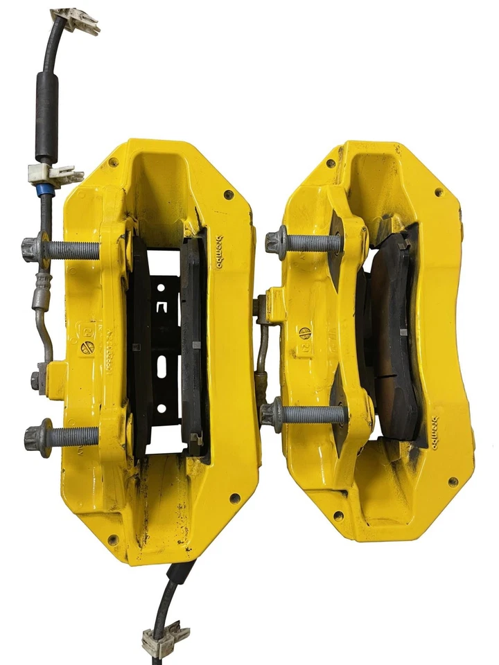 ПАРА ОРИГИНАЛЬНЫХ ПЕРЕДНИХ И ЗАДНИХ СУППОРТОВ DODGE ПОДХОДИТ ДЛЯ DURANGO SRT 6,4 Л 2024 - Изображение 2 из 3