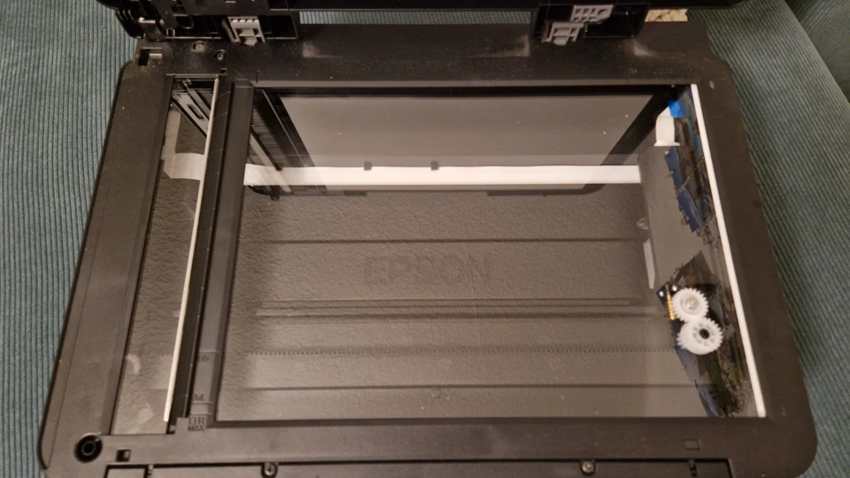 Epson WorkForce WF-2760 - defekt - Bild 4 von 4