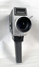 KEYSTONE K-715P SENSITRON ELECTRIC EYE AUTO ZOOM SUPER 8mm MOVIE CAMERA.
