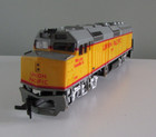 Life Like HO, Union Pacific 3901 and UP 49940 Caboose combo. Running, lighting — photo 7