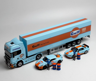 TM 1:64 Scania Gulf Racing Team GTR R32 50 Figure Model Diecast