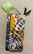 Vera Bradley Trifold Wallet Painted Feathers With Magnetic Closure