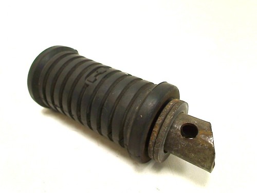 estribo trasero derecho para KAWASAKI LTD 440 1982 usado 114734 - Imagen 3 de 5