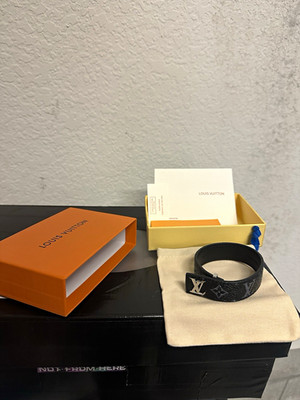 Louis Vuitton Men s Black Monogram Belt w/ LV Logo Buckle Adjustable NWT