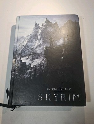 Elder Scrolls V Skyrim Game Guide Collector's Edition With MAP Hardcover