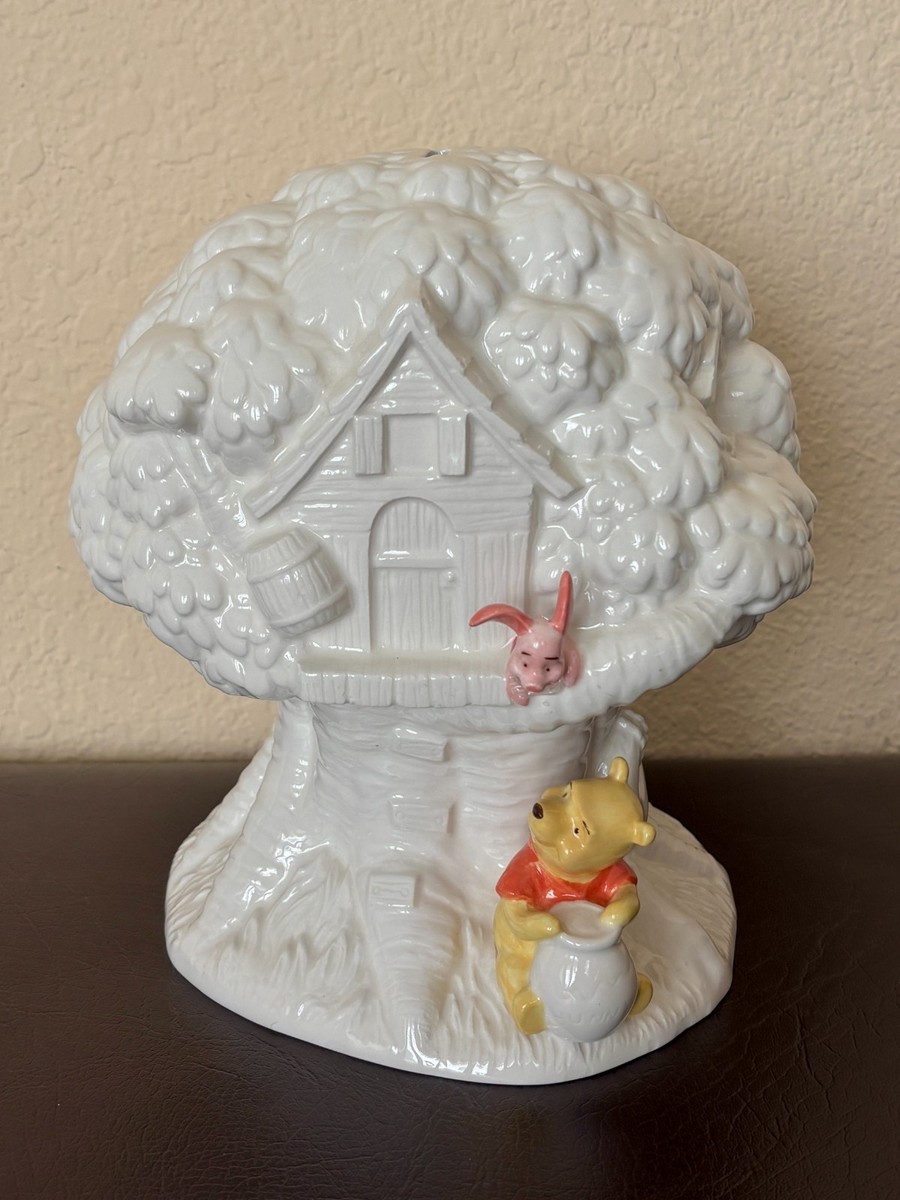 Hallmark Winnie The Pooh White Ceramic Treehouse Coin Piggy Bank