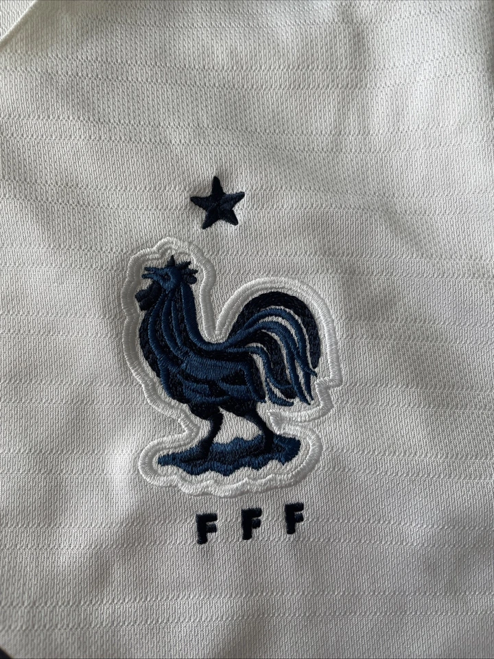 2015 Nike Francia Visitante Camiseta de Fútbol Kit Hombres Grande Paul Pogba Camiseta de Fútbol Foto 4 de 4