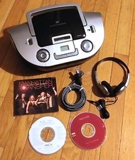 PHILIPS AZ1123B CD PLAYER AM/FM TUNER SOUND SYSTEM WITH KOSS HEADPHONES  CD SET
