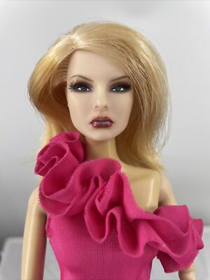 Angelina Jolie Maleficent Bambola Malefica Barbie 2025 - Main Image