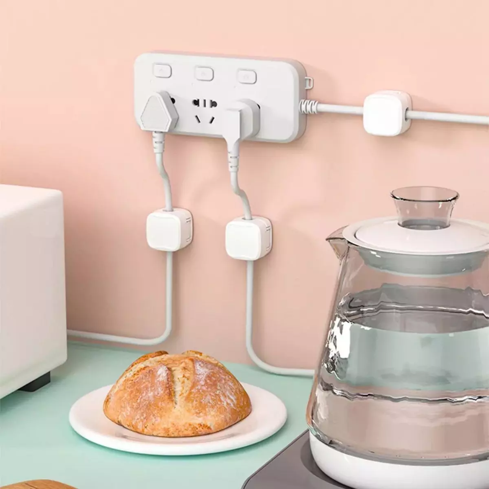 Cable Manager Simple and Secure Mobile Phone Charging