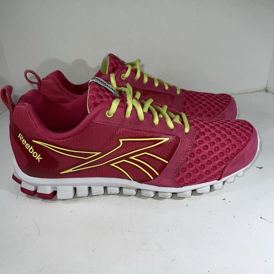 Zapatos para correr de entrenamiento Reebok Realflex para mujer rosa amarillo detalles talla 9 desinfectados Foto 4 de 4