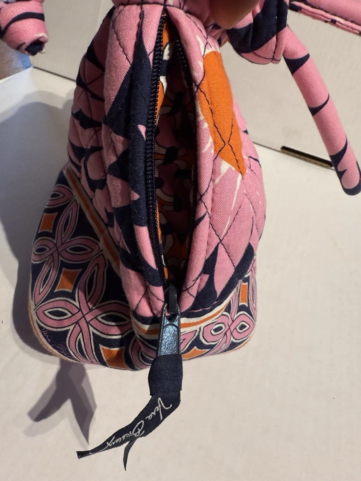 Bolsa tote Vera Bradley acolchoada com cordão rosa laranja floral geométrica em excelente estado usado - Imagem 4 de 4