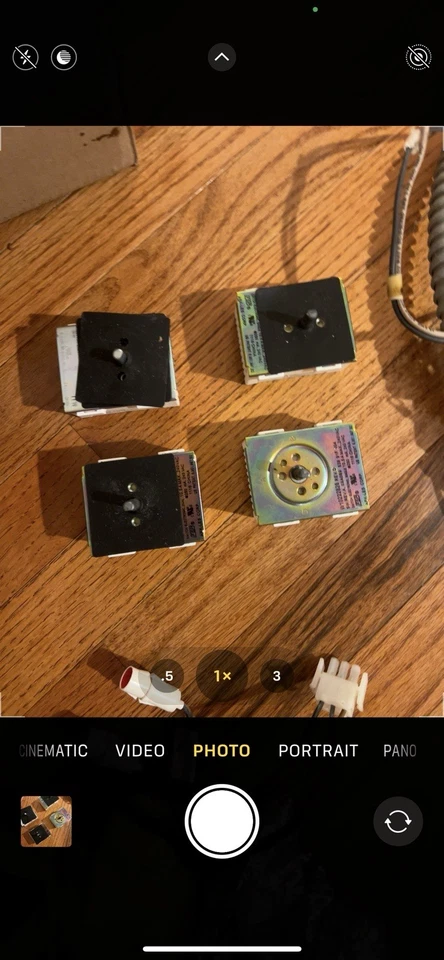 Perilla de cocina cromada 5 y aire Ven para ayuda de cocina modelo #KECD807XBL00 Foto 4 de 4