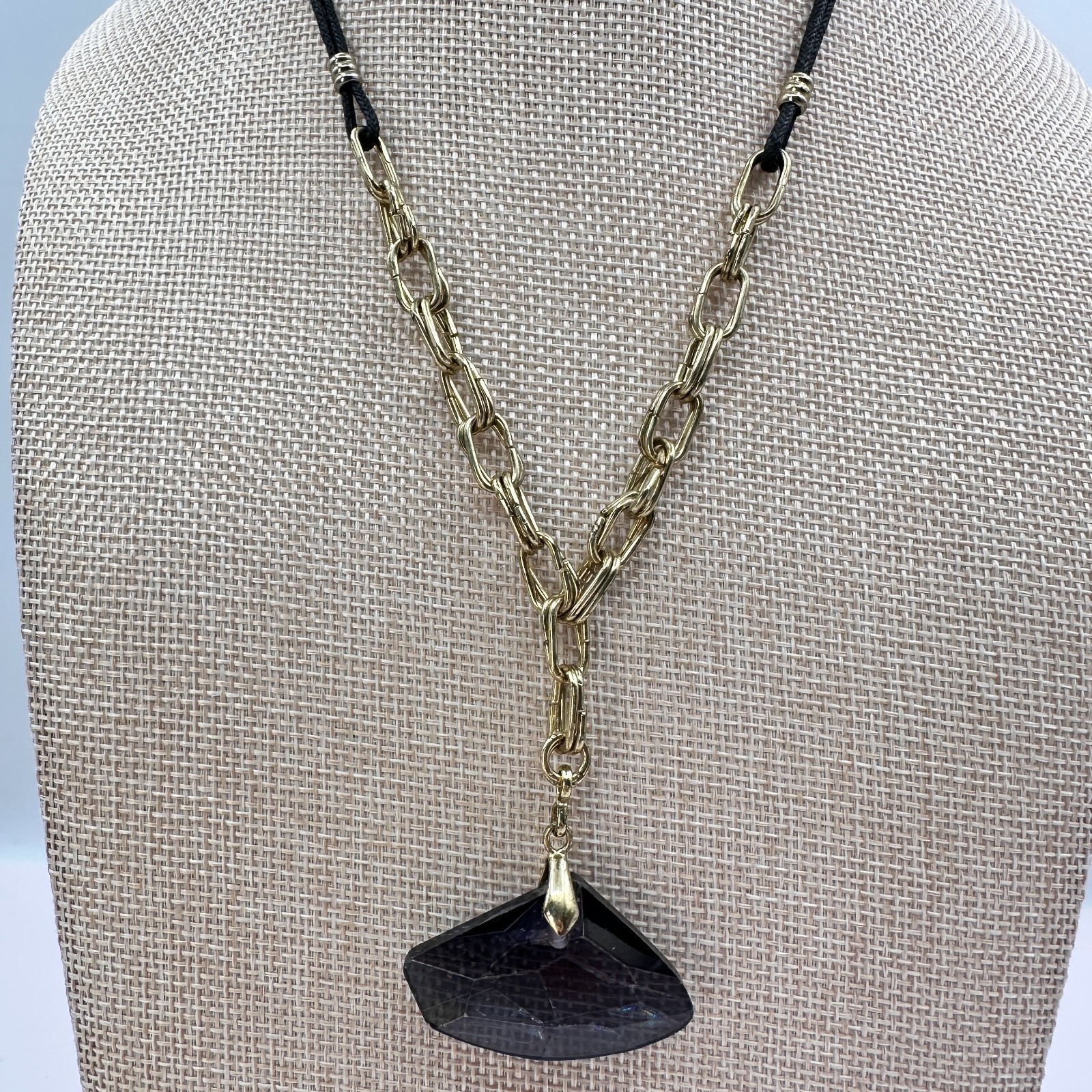 Vintage Y2K Gold Tone Chain Black Cord Smoky Quartz Pendant Necklace Jewelry
