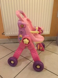 poussette petite voiture