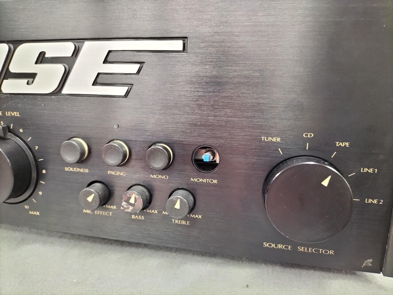 BOSE 4702-III Integrated Amplifier USED japan free shipping black