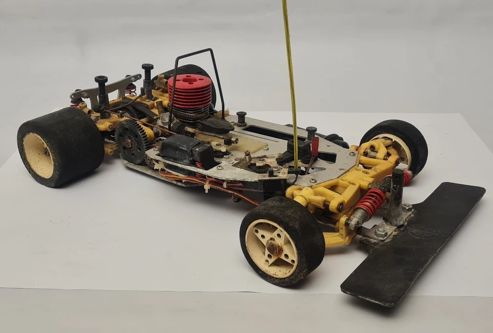 SG 18 4wd Nitro rc on road - Immagine 4 di 4