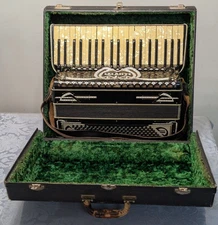 NICOLO SALANTI Vintage Accordion w/ Rhinestones, 41 Key, 120 Bass, Made in Italy