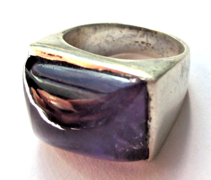 Solid Silver Cabochon Amethyst Knight Ring Size 5… - image 4