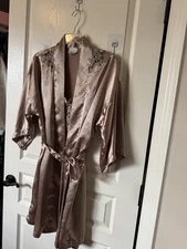 CINEMA ETOILE Gown L Lingerie 2 pc Set Satin Tan Nightgown Robe Size Small