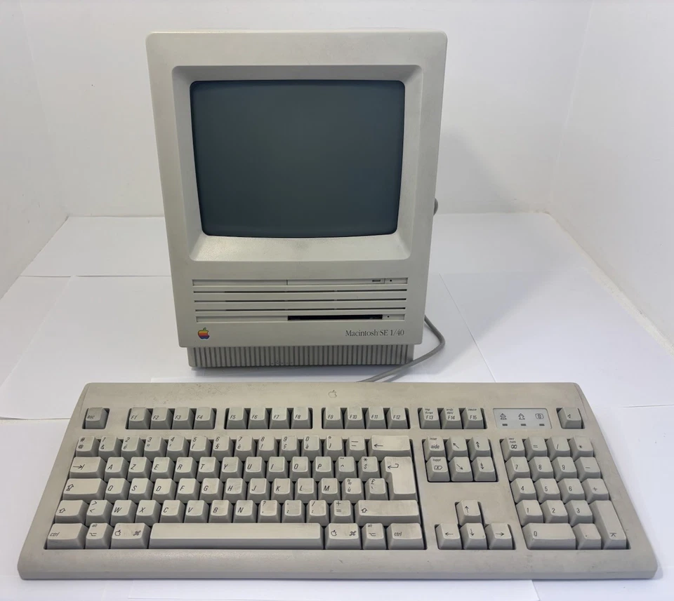 Apple Macintosh SE 1/40 avec Clavier /Fonctionne
