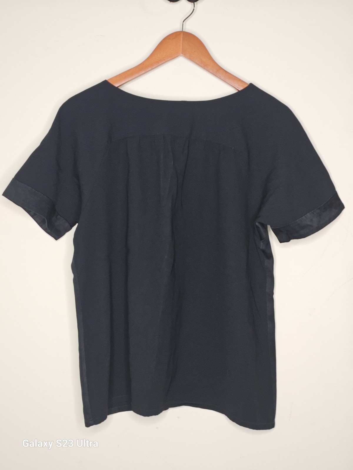 Marc by Marc Jacobs Women's Short Sleeve Blouse Black Button Size M