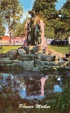 Vancouver WA Pioneer Mother Statue Esther Short Park Woman Kids Vtg Postcard B50