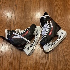 CCM Jetspeed 250 Junior Hockey Skates