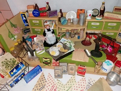 Kaufmannsladen, ca.50erJahre - mit umfangreicher Einrichtung einer Apotheke - Bild 1 von 4