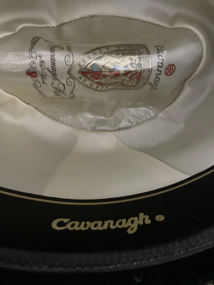 GORGEOUS Vintage 50s CAVANAGH FEDORA, Black, 6 7/8 Carmody Style - Image 4 of 4