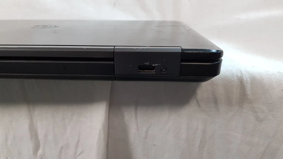 Dell Latitude e5540 15.6" Laptop Intel Core i5-4300U 12GB 500GB, NO OS - Image 3 of 4