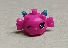 Hatchimals Colleggtibles Season 8 Cosmic Candy Pink Stackable Base Figure