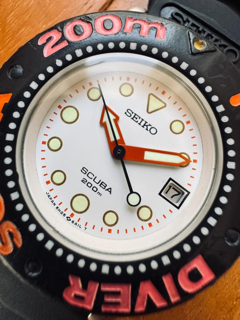 Seiko Diver Quartz 5H25-6A1C Mens Watch 38mm 200m Vintage | eBay