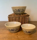 Vtg PYREX Nesting Mixing Bowls Set of 3 Homestead Blue/Speckled Tan 401 402 403