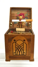 Vtg. Japanese wooden marquetry box bird dipping cigarettes