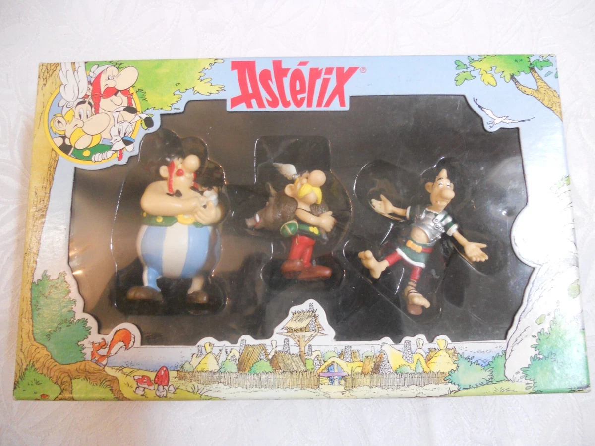 Collectible Figurine Moneybox Plastoy Asterix sitting on a Rock 80039 - Maya Toy