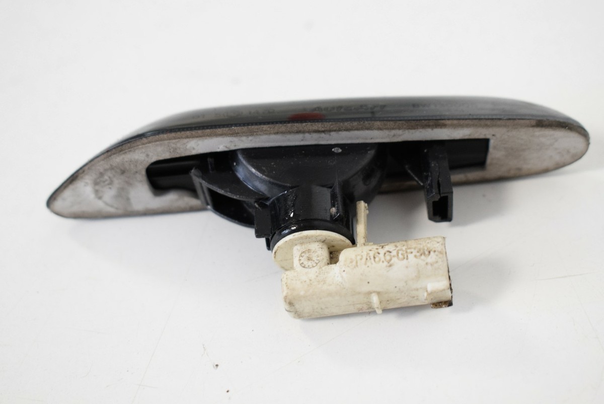BMW 3 SERIES E90 318i 2009 RHD LEFT SIDE WING INDICATOR LIGHT 