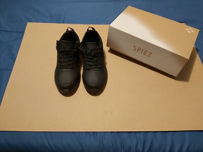 Spiez Men's non slip waterproof shoes 10.5 US