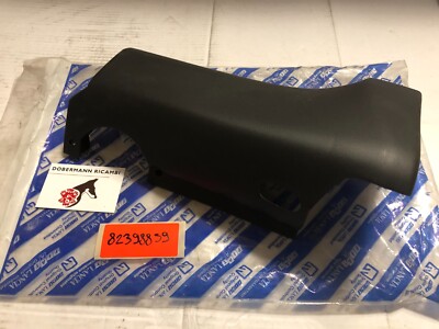 Vendo Minigonna posteriore sinistra per Lancia Thema 82398859