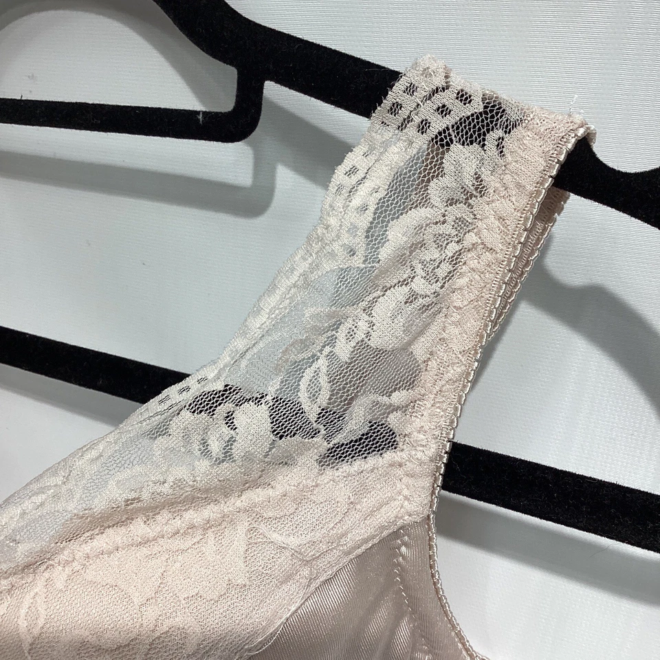 Bralette Rhonda Correa de Encaje Cizalla M Inalámbrico Rosa con Almohadillas Extraíbles Foto 4 de 4