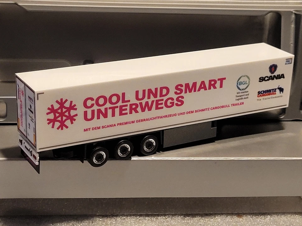 Christina Scheib Cool und Smart unterwegs Kühl Auflieger Schmitz BGL aus 942881 - Bild 4 von 4