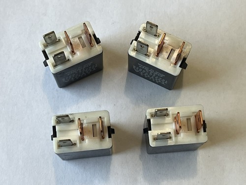 Denso 4 Pin Accessory Power Relay 90084-98031 Toyota Lexus Scion OEM (4 Relay) - Picture 4 of 6