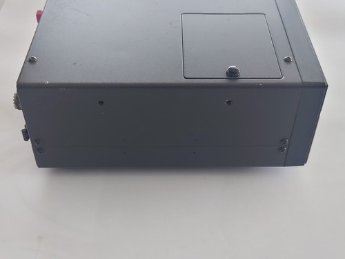 Tuner d'antenne automatique ICOM AT-150 HF fonctionnel - Zdjęcie 7 z 9